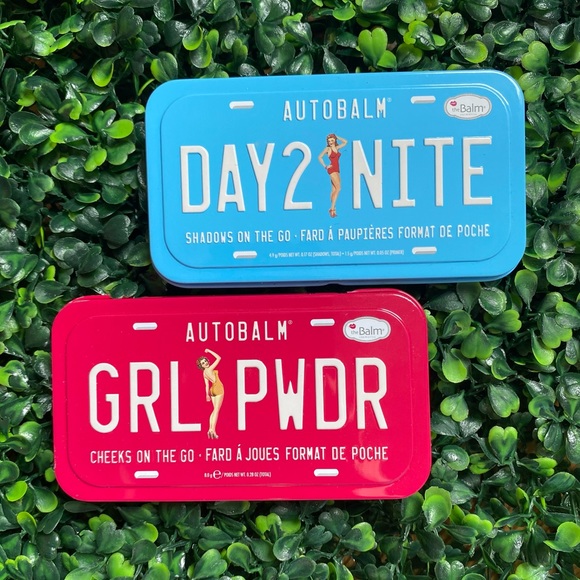 Prestige Makeup Medley Retail $187 - Picture 11 of 16